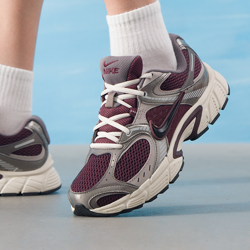 Nike (Nike) V5 Rnr Men's Sport - Men'S Shoes V5 Rnr recension och pris